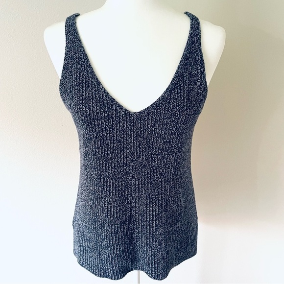 LOFT Dark Navy/White Sleeveless Tank V-Neck Both Front & Back Size S, Heavy Knit - Picture 3 of 10